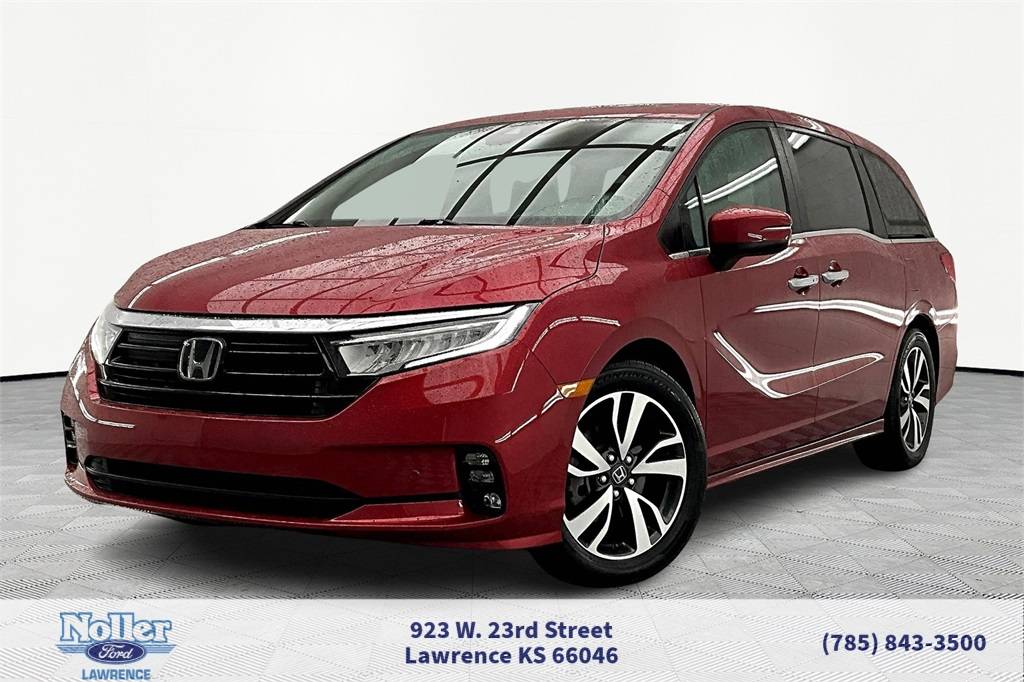 2022 Honda Odyssey Touring — Minivan — 36,368 mi — Lawrence, KS