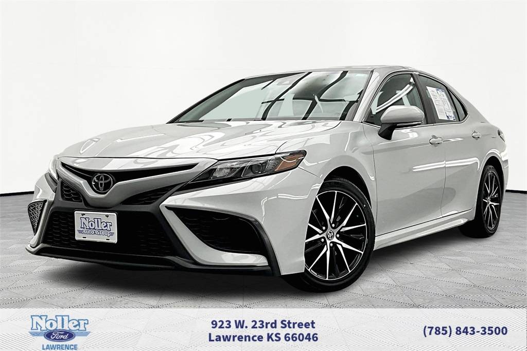 2023 Toyota Camry SE — Sedan — 67,340 mi — Lawrence, KS