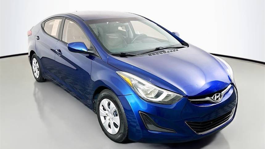 2016 Hyundai Elantra SE — Sedan — 105,381 mi — Shiloh, IL