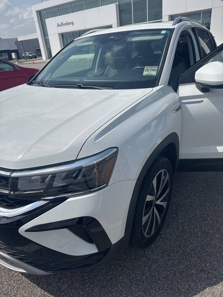 2023 Volkswagen Taos SE — SUV — 20,582 mi — Shiloh, IL