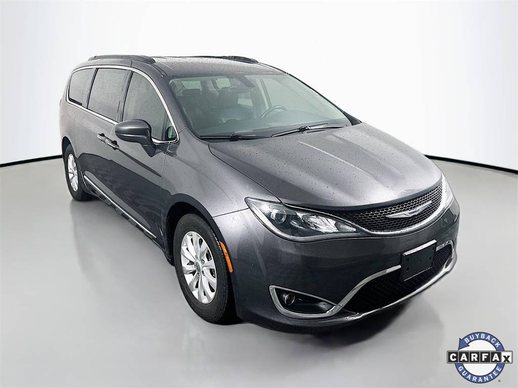 2017 Chrysler Pacifica Touring L — Minivan — 126,388 mi — Shiloh, IL