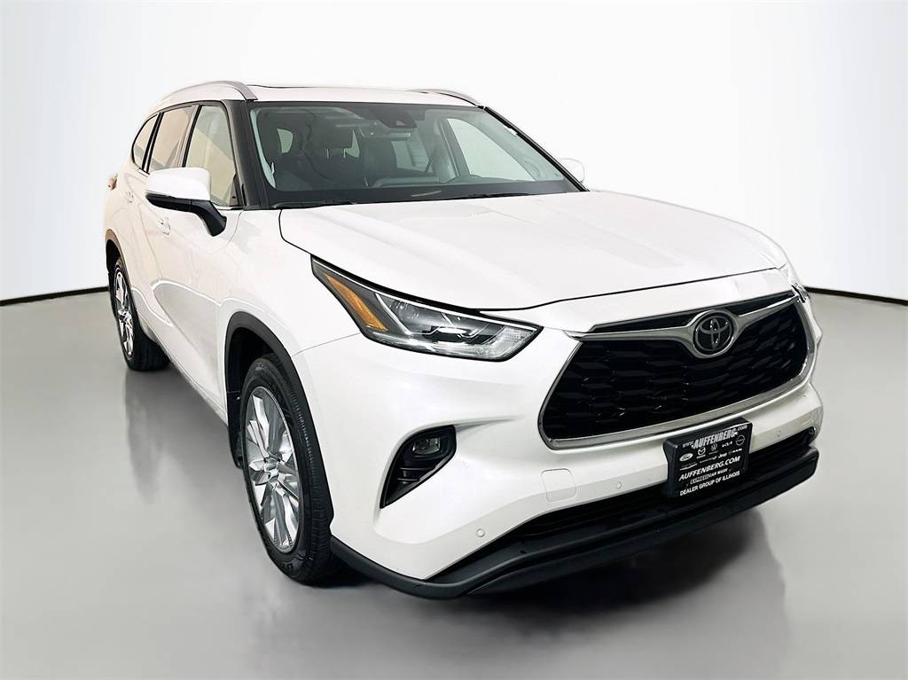 2021 Toyota Highlander Limited — SUV — 71,920 mi — Shiloh, IL