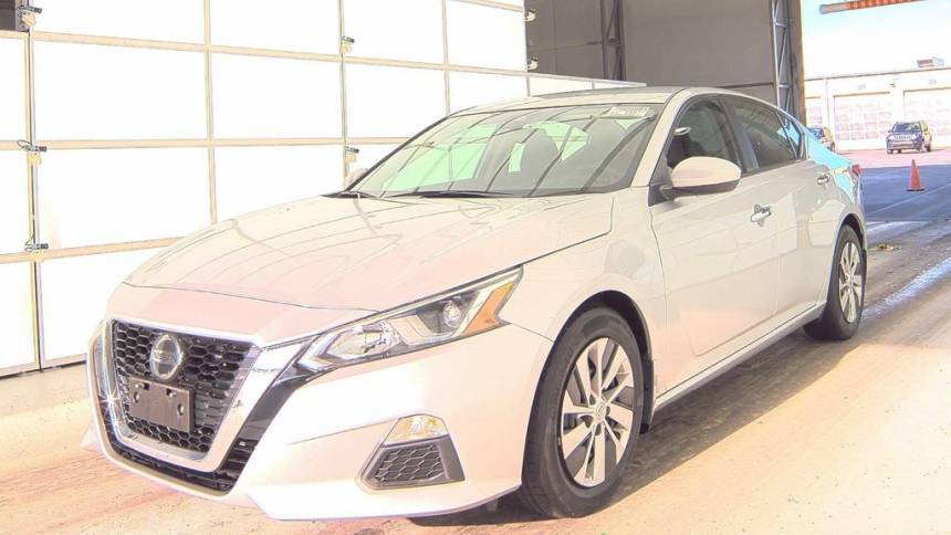2021 Nissan Altima S — Sedan — 21,786 mi — Shiloh, IL