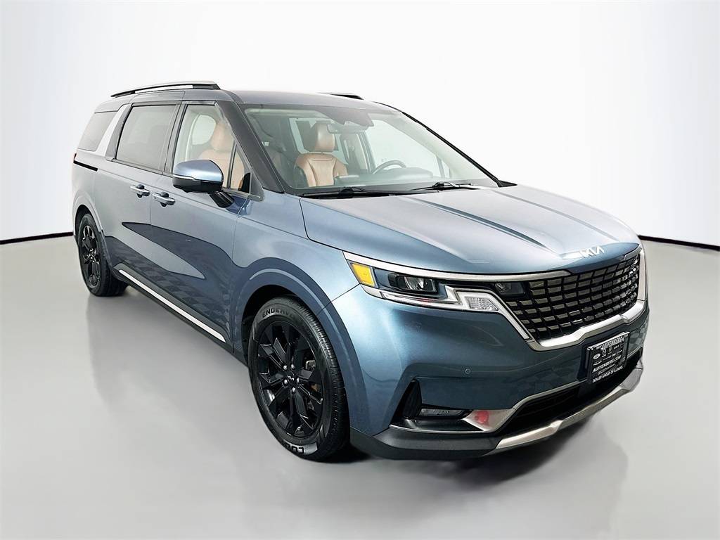 2023 Kia Carnival SX — Minivan — 68,983 mi — Shiloh, IL