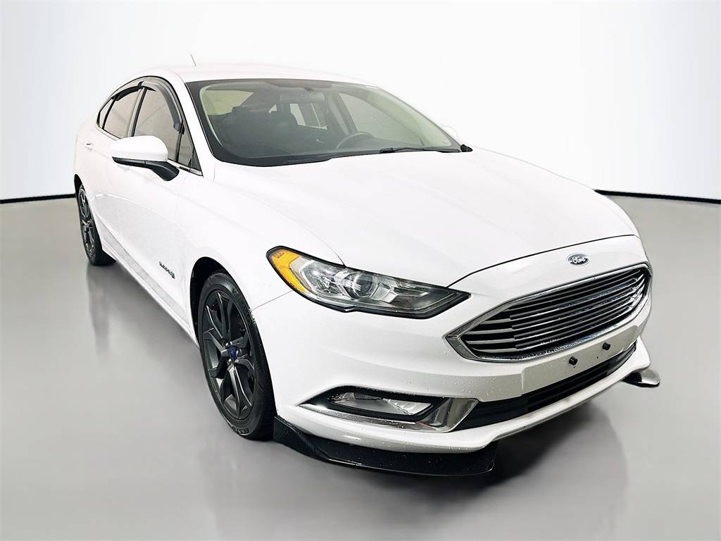 2018 Ford Fusion Hybrid SE — Sedan — 128,534 mi — Shiloh, IL