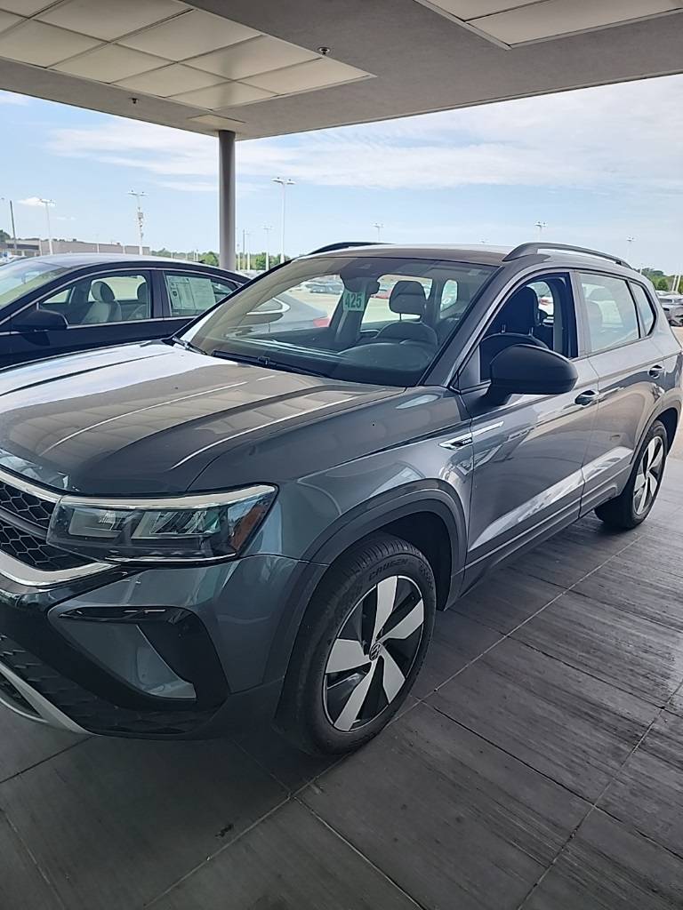 2024 Volkswagen Taos S — SUV — 29,744 mi — Shiloh, IL