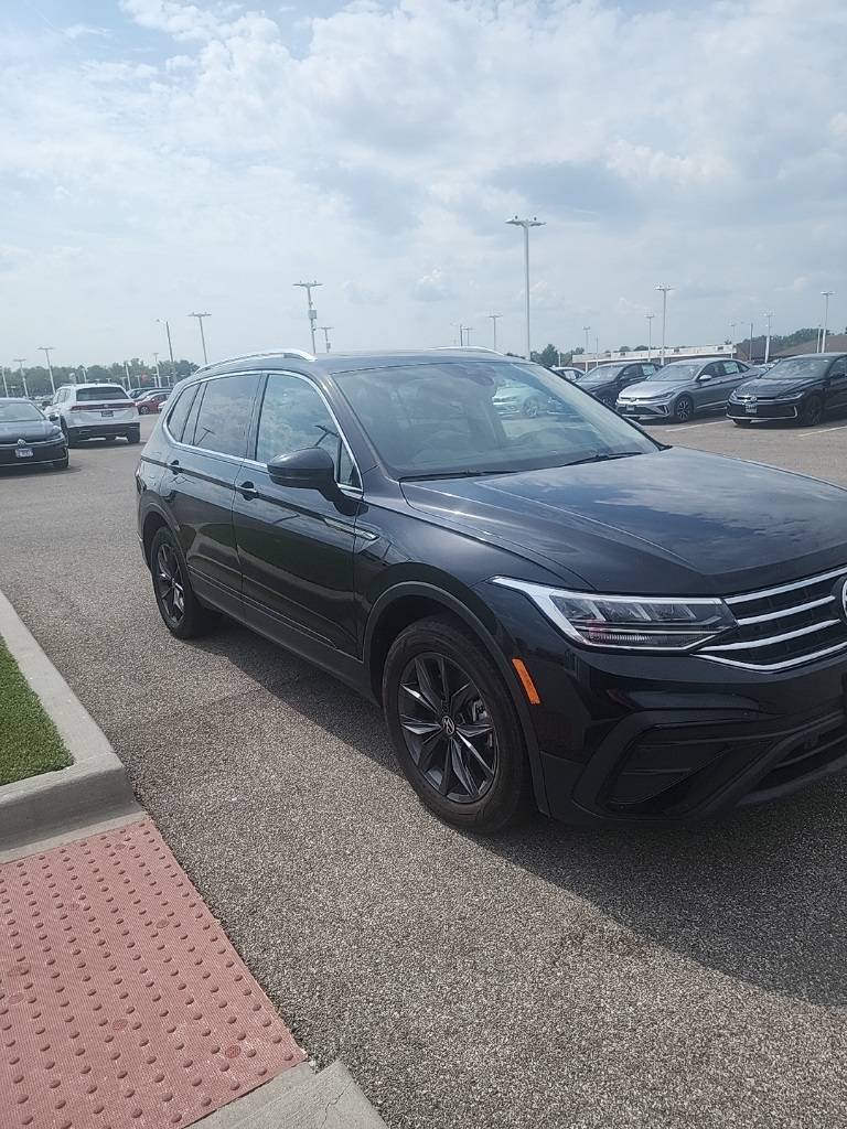 2023 Volkswagen Tiguan SE — SUV — 33,913 mi — Shiloh, IL