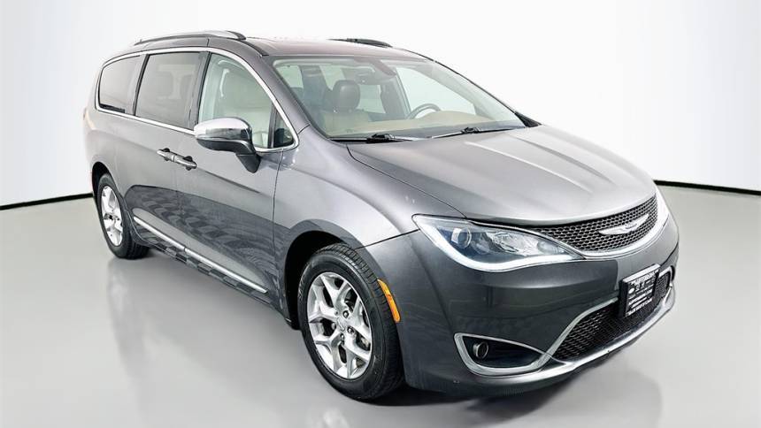 2017 Chrysler Pacifica Limited — Minivan — 94,098 mi — Shiloh, IL