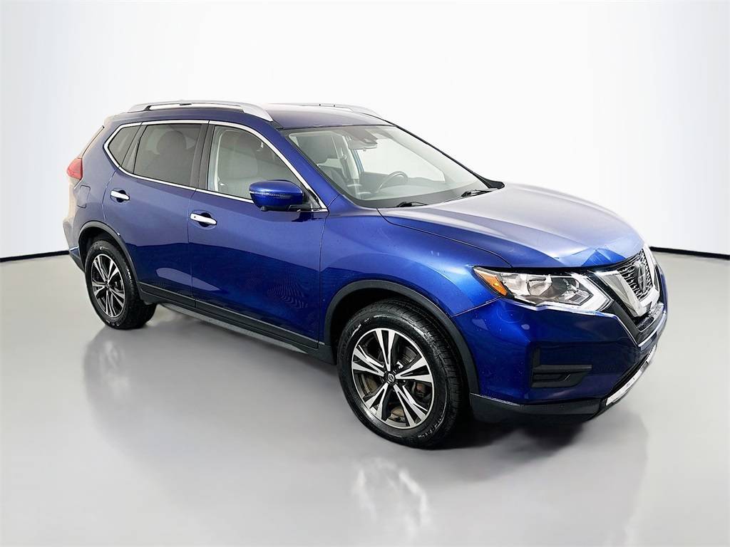 2020 Nissan Rogue SV — SUV — 70,553 mi — Shiloh, IL