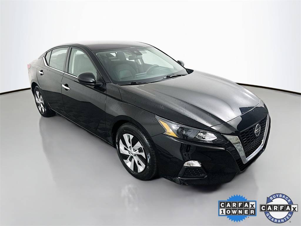 2022 Nissan Altima S — Sedan — 13,479 mi — Shiloh, IL