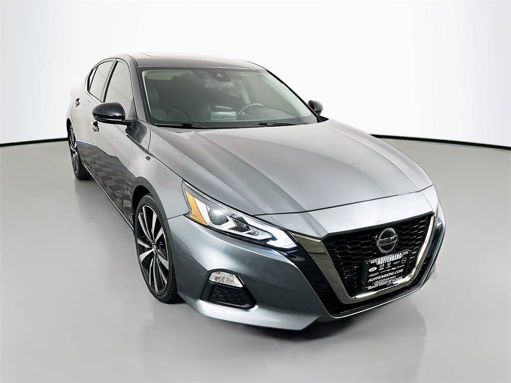 2022 Nissan Altima SR — Sedan — 28,739 mi — Shiloh, IL