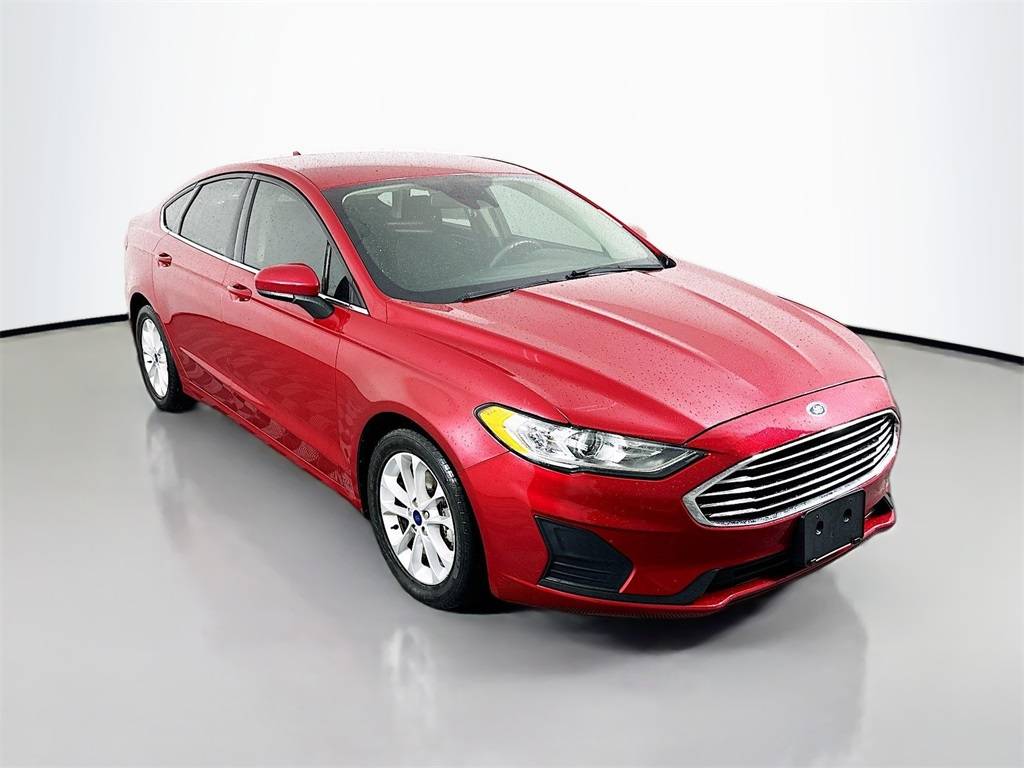 2020 Ford Fusion SE — Sedan — 109,700 mi — Shiloh, IL