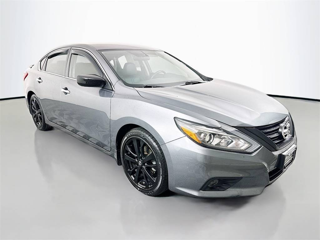 2018 Nissan Altima 2.5 SR — Sedan — 98,646 mi — Shiloh, IL