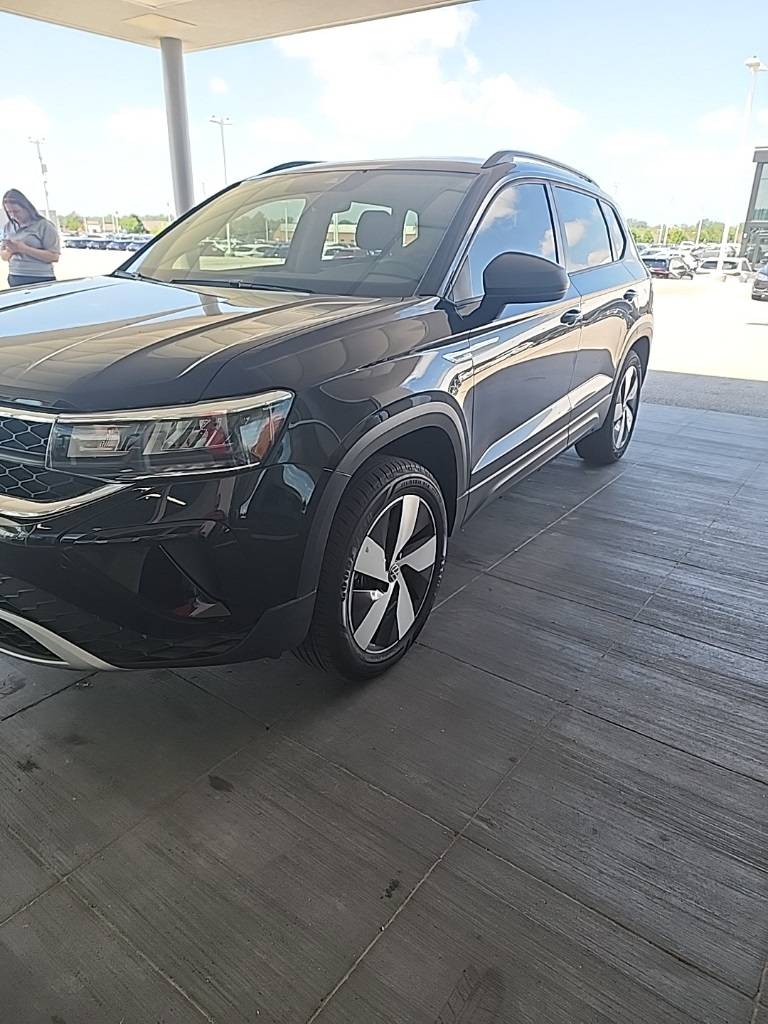 2024 Volkswagen Taos S — SUV — 4,281 mi — Shiloh, IL