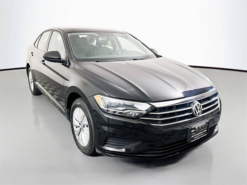 2020 Volkswagen Jetta SE — Sedan — 68,954 mi — Shiloh, IL