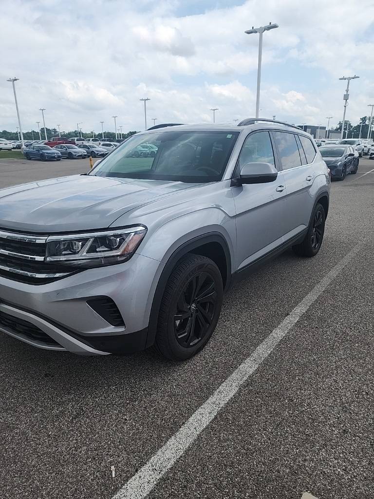 2023 Volkswagen Atlas SE with Technology — SUV — 40,036 mi — Shiloh, IL