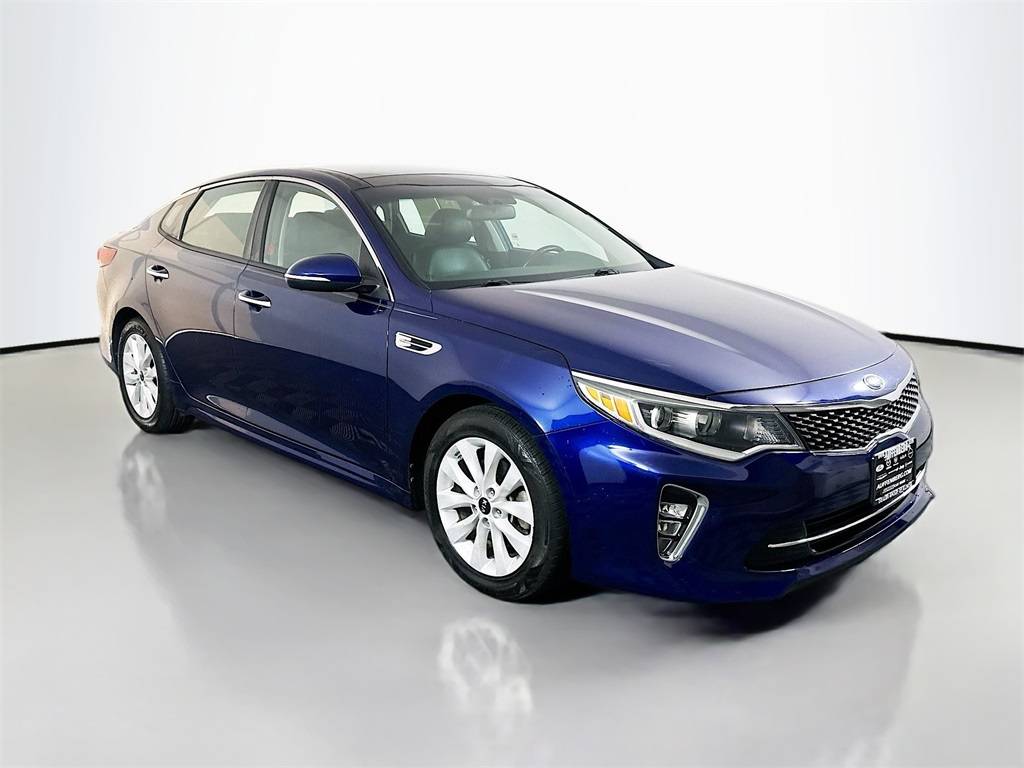 2018 Kia Optima S — Sedan — 35,720 mi — Shiloh, IL