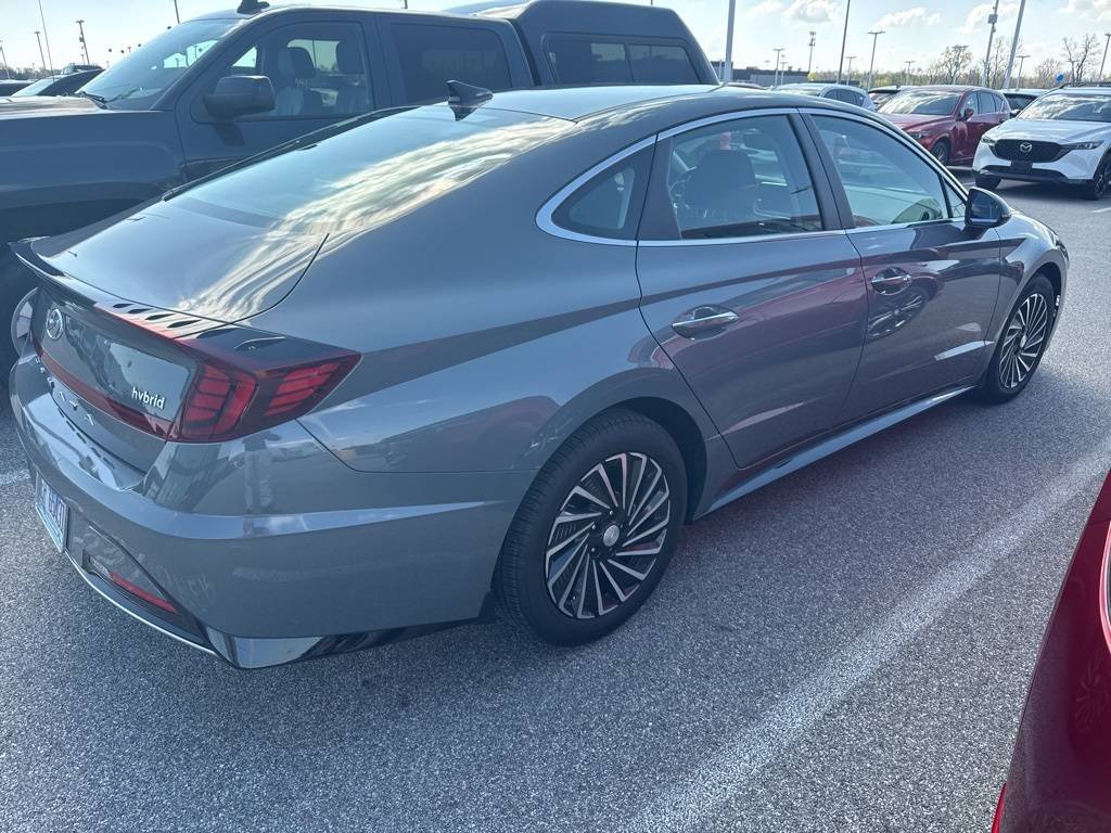 2023 Hyundai Sonata Hybrid SEL — Sedan — 11,565 mi — Shiloh, IL