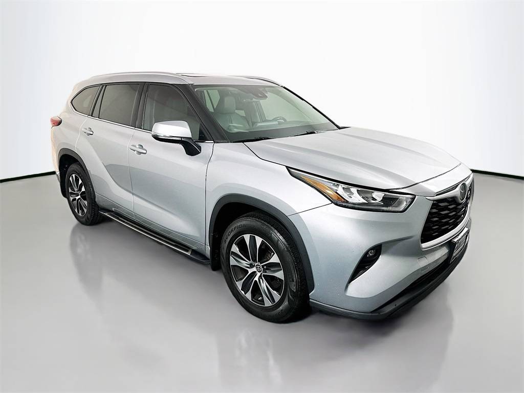 2020 Toyota Highlander XLE — SUV — 101,761 mi — Shiloh, IL