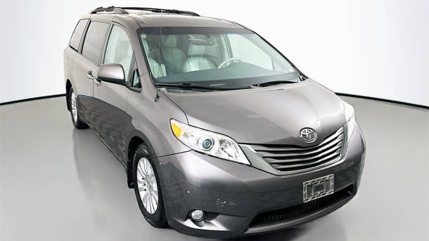 2014 Toyota Sienna XLE — Minivan — 155,466 mi — Shiloh, IL