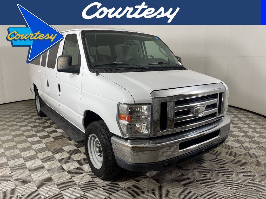 2014 Ford Econoline Wagon E-350 Super Duty XLT — Passenger Van — 71,162 mi — Phoenix, AZ