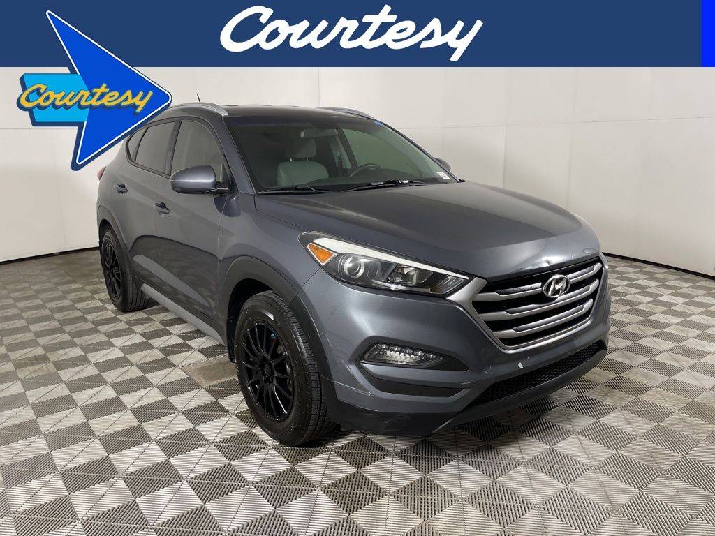 2017 Hyundai Tucson SE — SUV — 71,355 mi — Phoenix, AZ