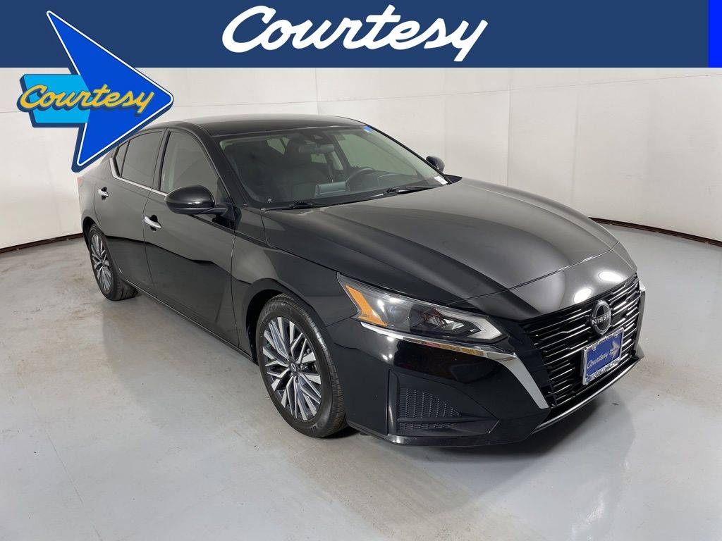 2023 Nissan Altima SV — Sedan — 63,498 mi — Phoenix, AZ