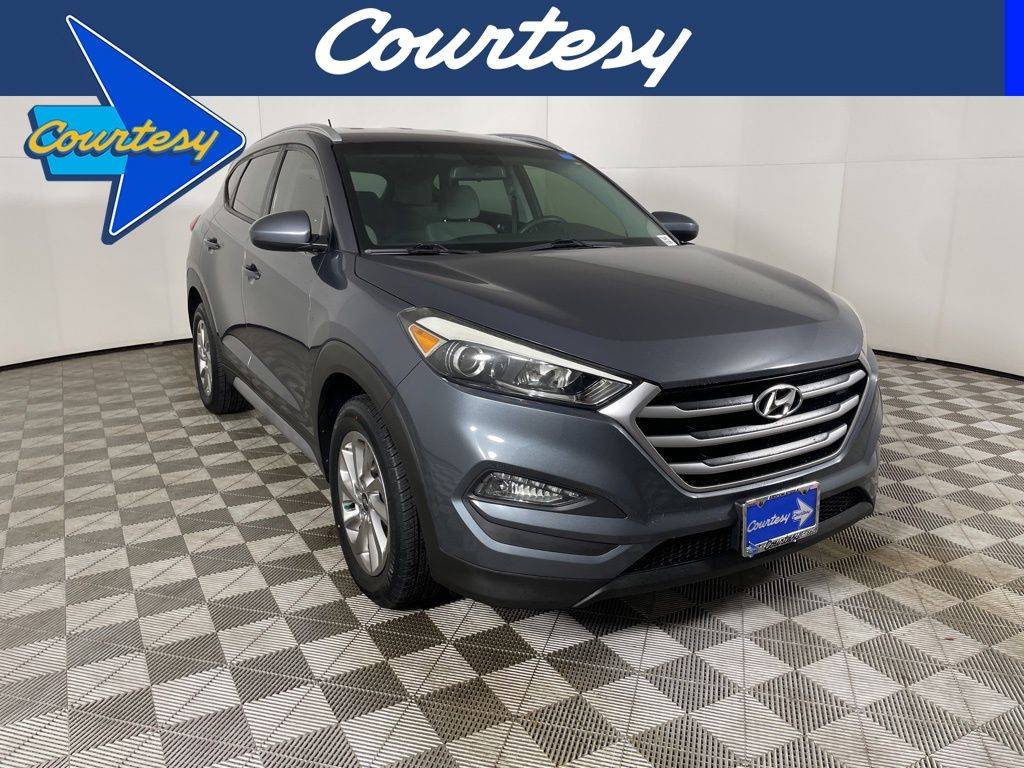 2017 Hyundai Tucson SE — SUV — 89,942 mi — Phoenix, AZ