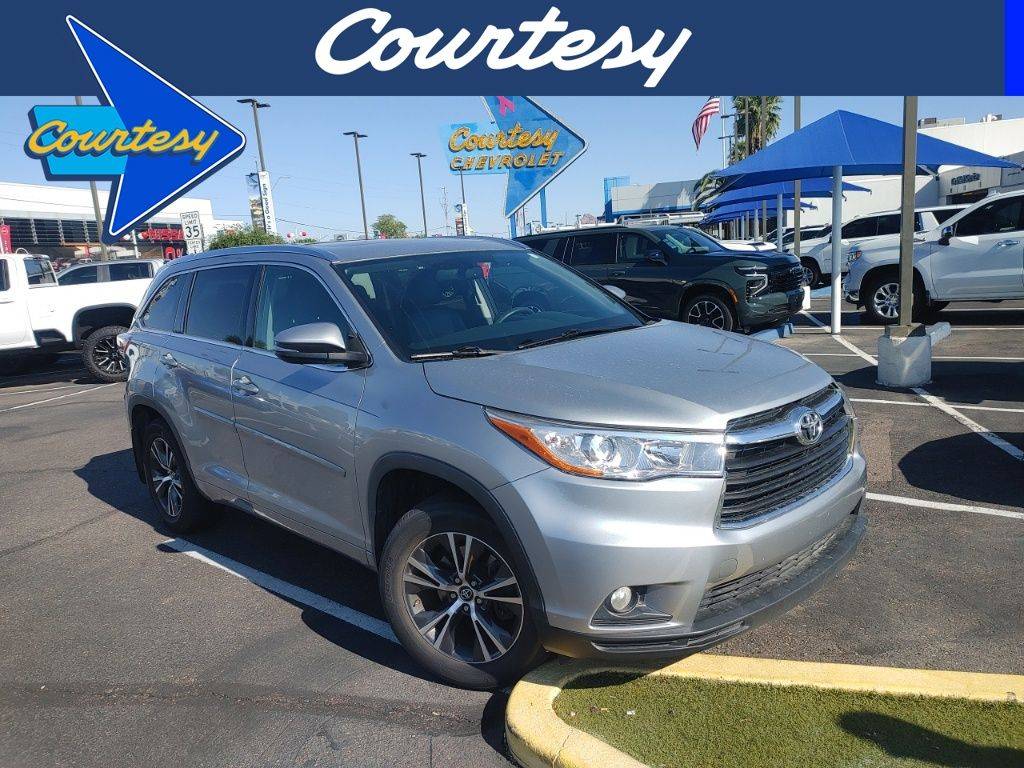 2016 Toyota Highlander XLE — SUV — 128,351 mi — Phoenix, AZ