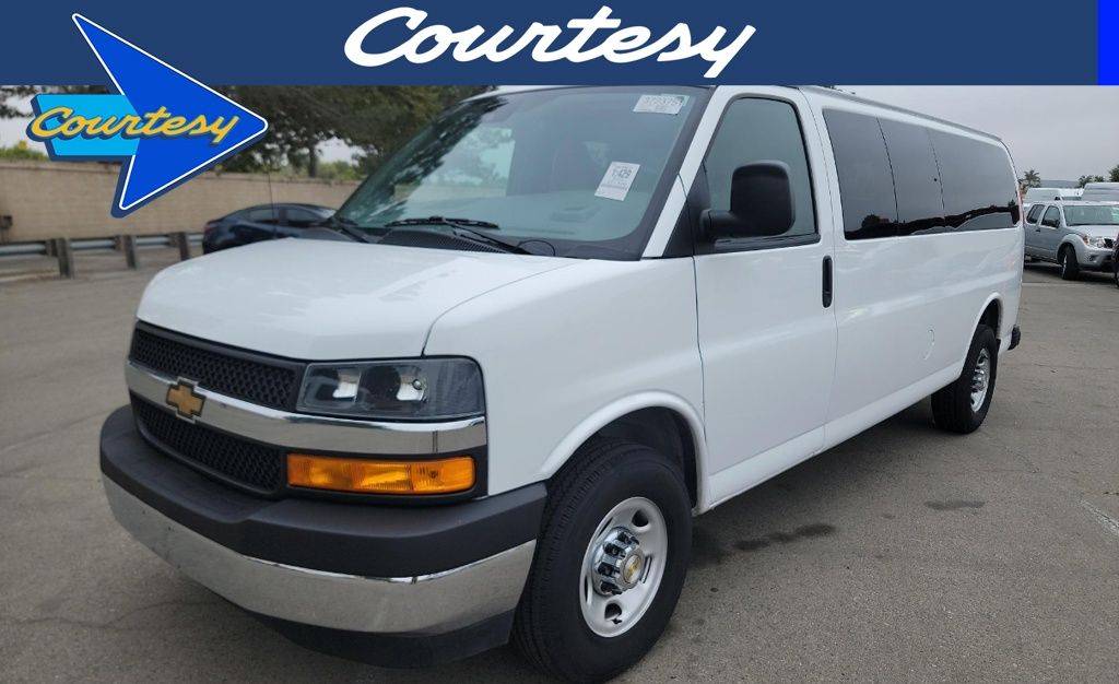2024 Chevrolet Express Passenger LT — Passenger Van — 21,699 mi — Phoenix, AZ