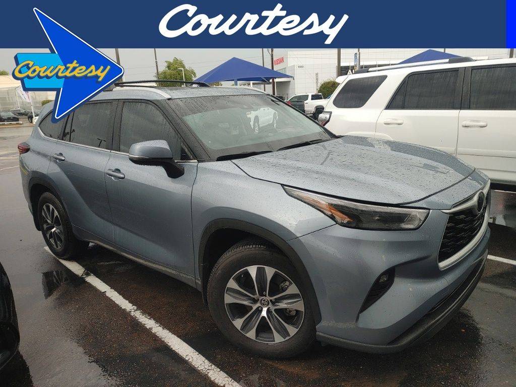 2024 Toyota Highlander XLE — SUV — 18,080 mi — Phoenix, AZ