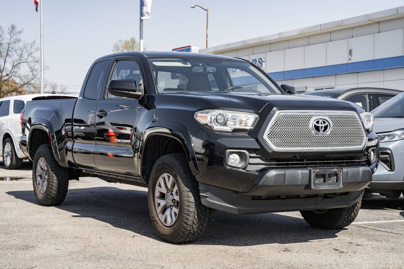2016 Toyota Tacoma SR5 — Pickup Truck — 222,382 mi — Waldorf, MD