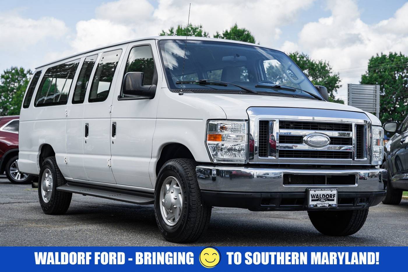 2014 Ford Econoline Wagon E-350 Super Duty XL — Passenger Van — 73,366 mi — Waldorf, MD