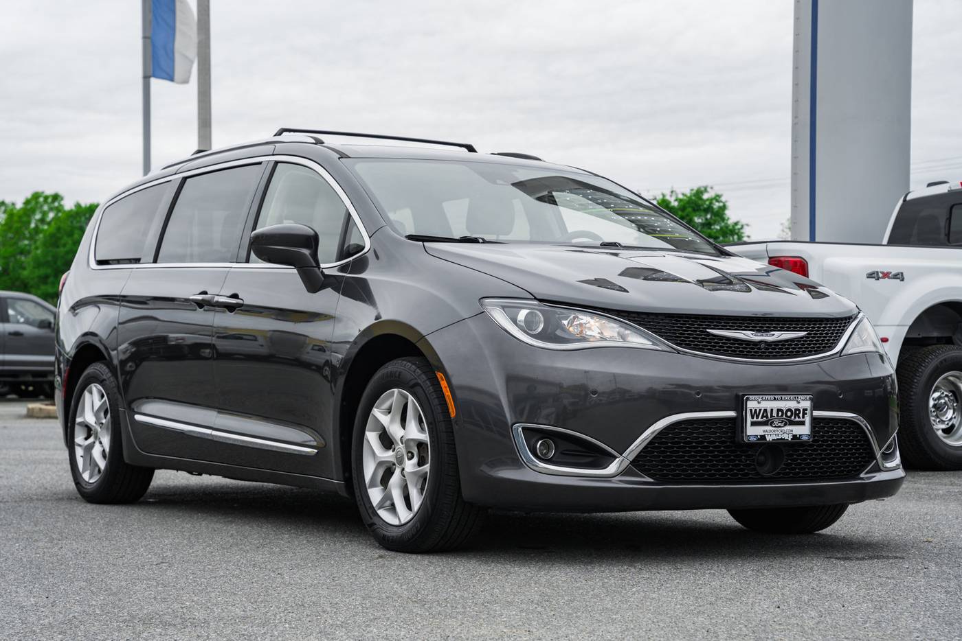 2017 Chrysler Pacifica Touring L Plus — Minivan — 141,059 mi — Waldorf, MD