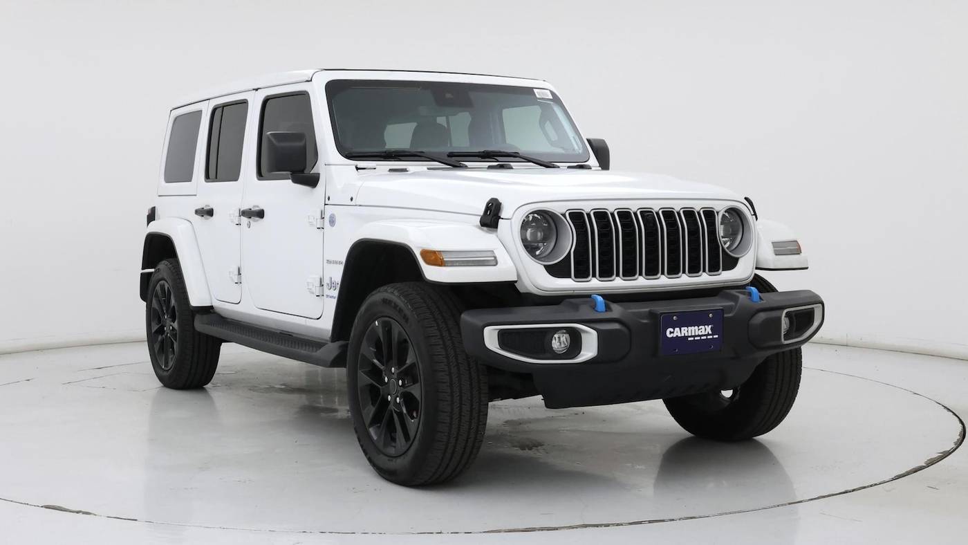 2024 Jeep Wrangler Sahara — SUV — 10,133 mi — Rogers, AR
