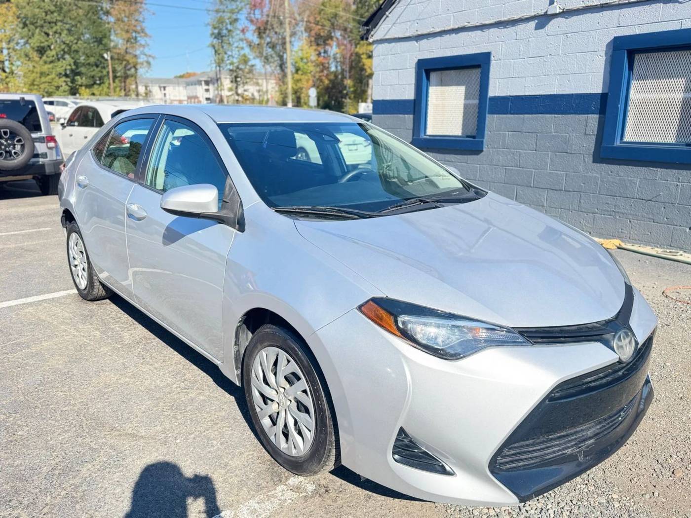 2019 Toyota Corolla LE — Sedan — 125,860 mi — Richmond, VA