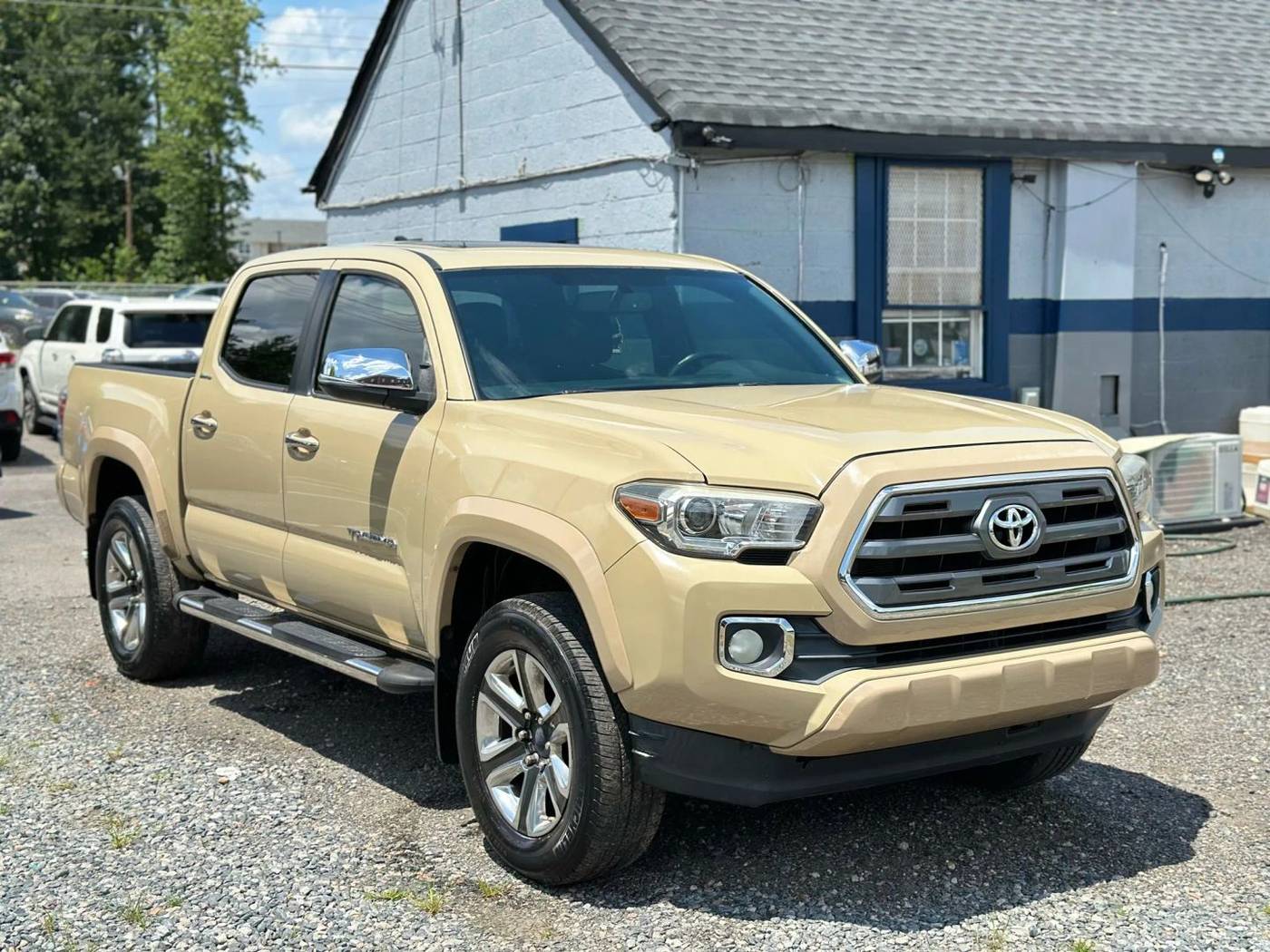 2017 Toyota Tacoma Limited — Pickup Truck — 71,847 mi — Richmond, VA