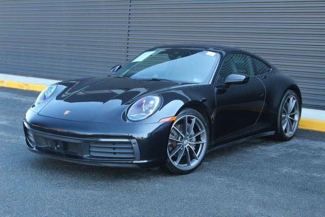 2020 Porsche 911 Carrera