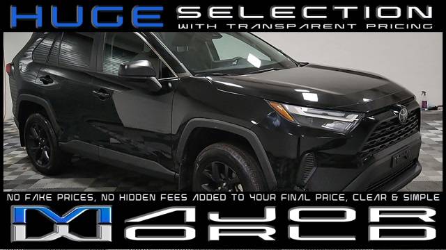2024 Toyota RAV4 LE — SUV — 32,960 mi — Long Island City, NY