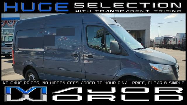 2019 Mercedes-Benz Sprinter Crew Van 2500 — Passenger Van — 77,128 mi — Long Island City, NY