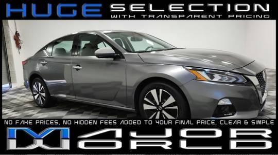 2020 Nissan Altima SV — Sedan — 56,502 mi — Long Island City, NY