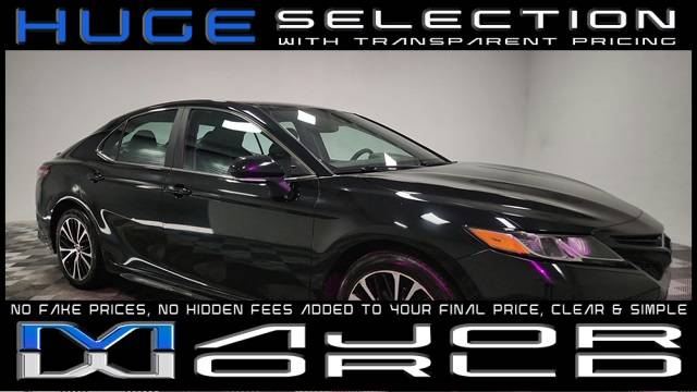 2020 Toyota Camry SE — Sedan — 121,578 mi — Long Island City, NY