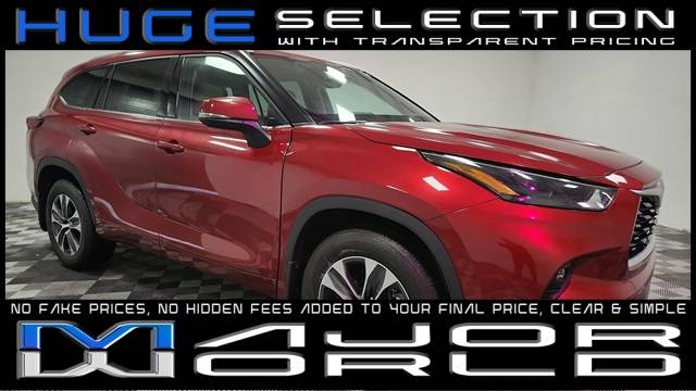 2022 Toyota Highlander XLE — SUV — 31,114 mi — Long Island City, NY