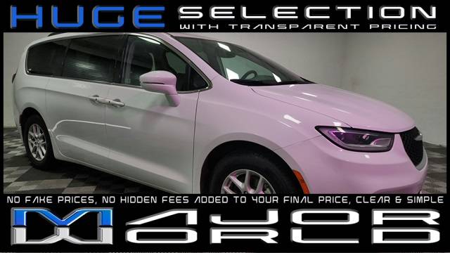2022 Chrysler Pacifica Touring L — Minivan — 40,528 mi — Long Island City, NY