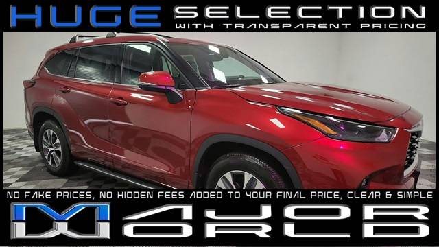 2022 Toyota Highlander XLE — SUV — 21,331 mi — Long Island City, NY