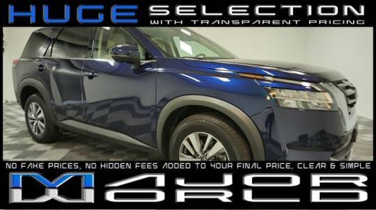 2023 Nissan Pathfinder SL — SUV — 15,364 mi — Long Island City, NY