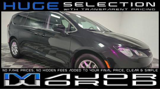 2024 Chrysler Voyager LX