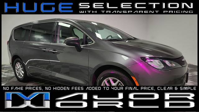 2023 Chrysler Voyager LX — Minivan — 55,076 mi — Long Island City, NY