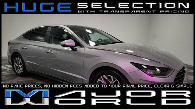 2023 Hyundai Sonata SEL — Sedan — 43,760 mi — Long Island City, NY