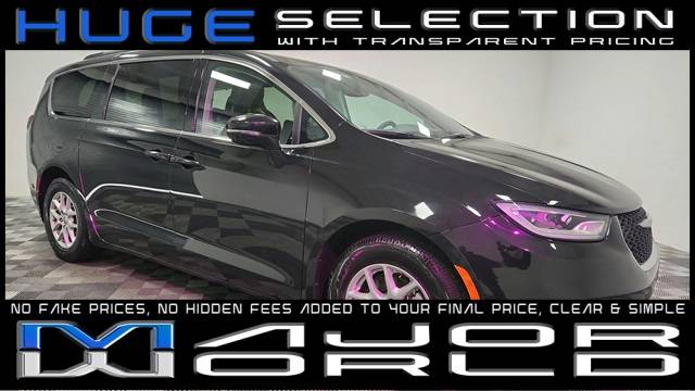 2022 Chrysler Pacifica Touring L — Minivan — 78,667 mi — Long Island City, NY